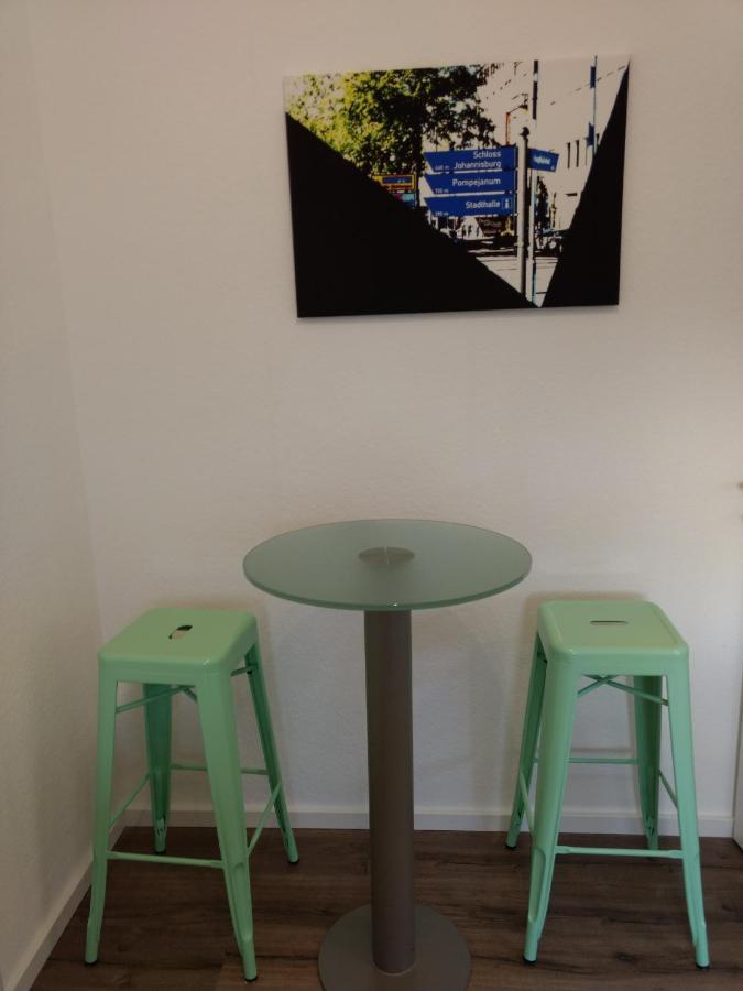 Strietpartment - 2 Schlafzimmer, Viel Raum Und Ruhe Aschaffenburg Bagian luar foto